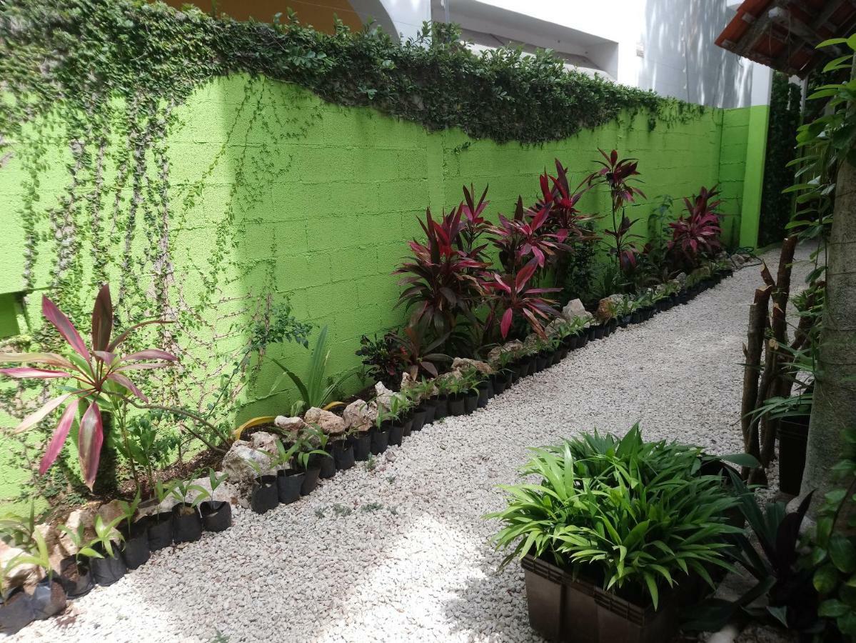 Casita Rustica En La Selva Hotel Cancún Exterior foto