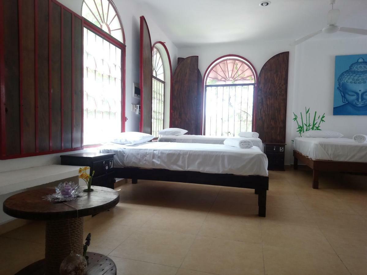 Casita Rustica En La Selva Hotel Cancún Exterior foto
