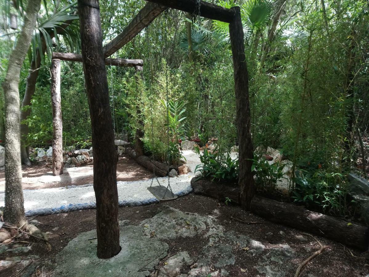 Casita Rustica En La Selva Hotel Cancún Exterior foto