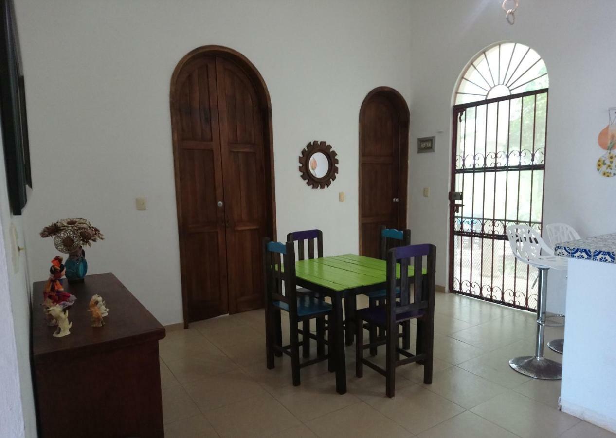 Casita Rustica En La Selva Hotel Cancún Exterior foto