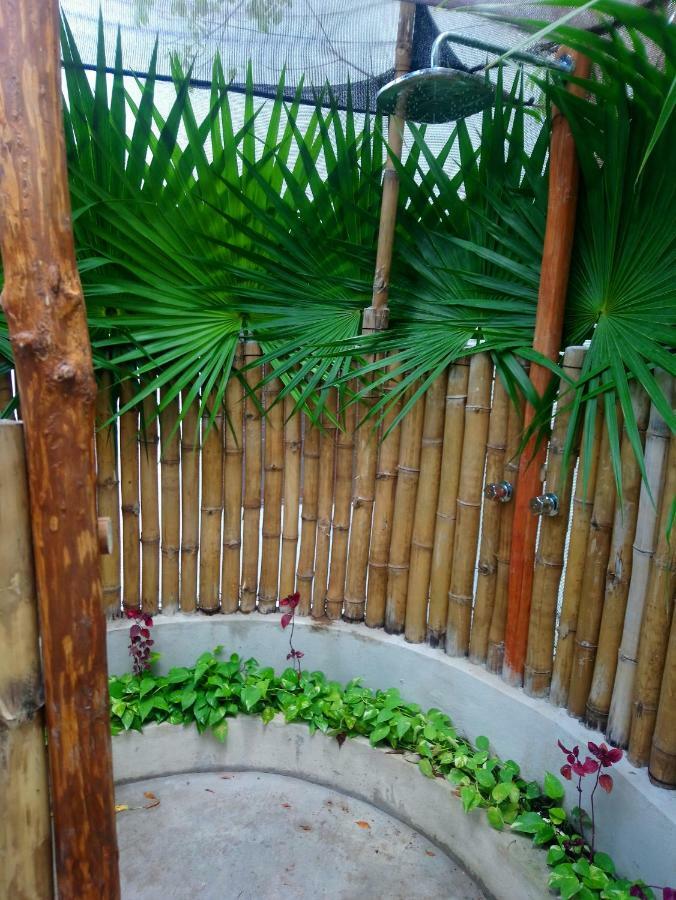 Casita Rustica En La Selva Hotel Cancún Exterior foto