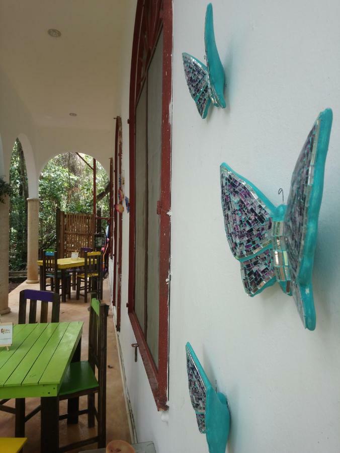 Casita Rustica En La Selva Hotel Cancún Exterior foto